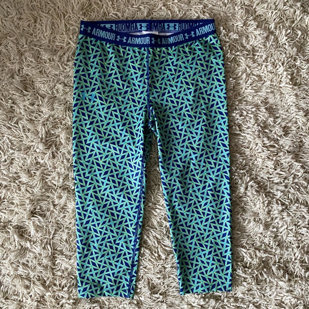 UNDER ARMOUR Girls Large YLG HeatGear Cropped Capri Stretch Pants